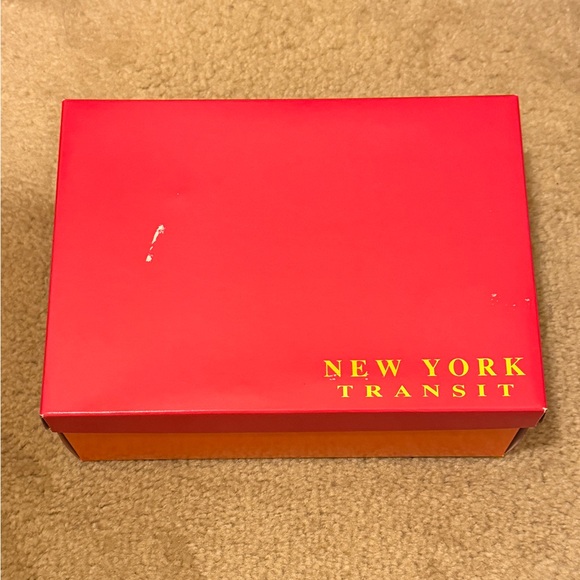 NIB New York Transit Women’s Special Gesture Dress Sandals Size 6M - Picture 8 of 9